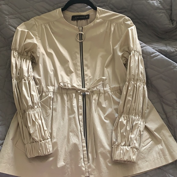 Zara Women's Gathered Sleeve Jacket today only (sept 14) - Picture 7 of 9
